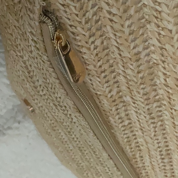 NWOT Dior Raffia Bag from Dior Beauty - Picture 4 of 7